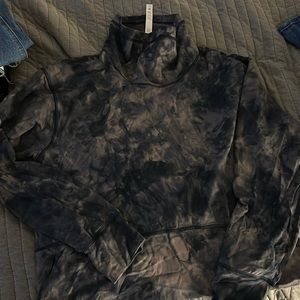 Lululemon tie dye size 12 comfy cowl neck top. Amazing for jogging outside.